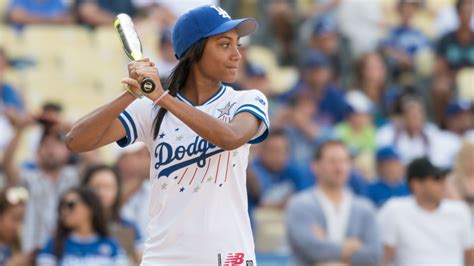 mone davis|where is mo'ne davis now.